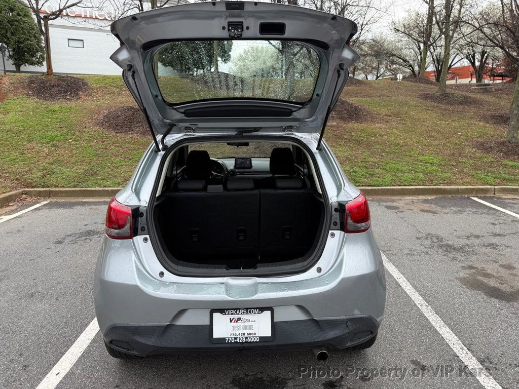 2020 Toyota Yaris Hatchback  - 22995733 - 17