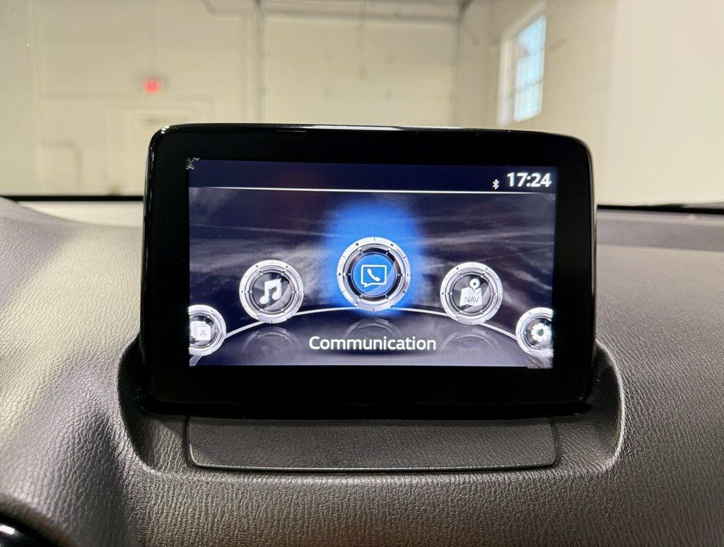 2020 Toyota Yaris Sedan LE Automatic - 22942418 - 11