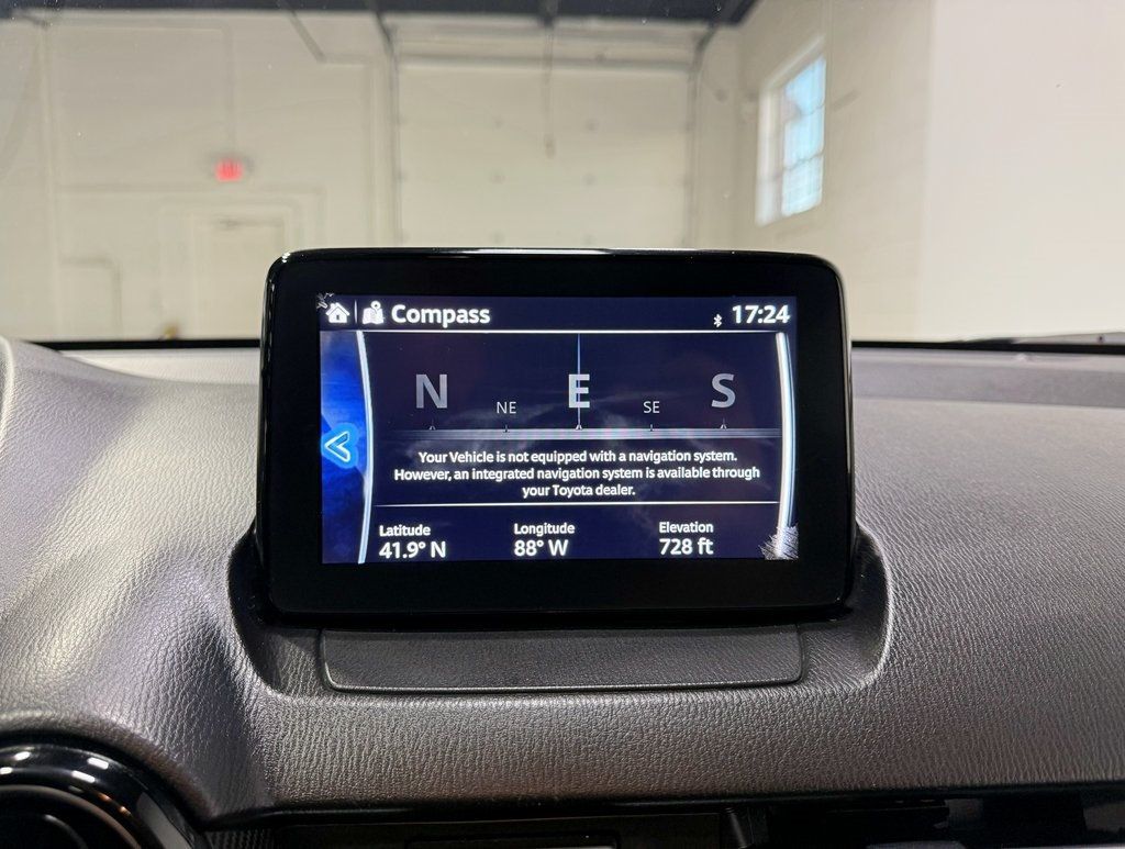 2020 Toyota Yaris Sedan LE Automatic - 22942418 - 12