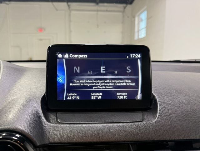 2020 Toyota Yaris Sedan LE Automatic - 22942418 - 12