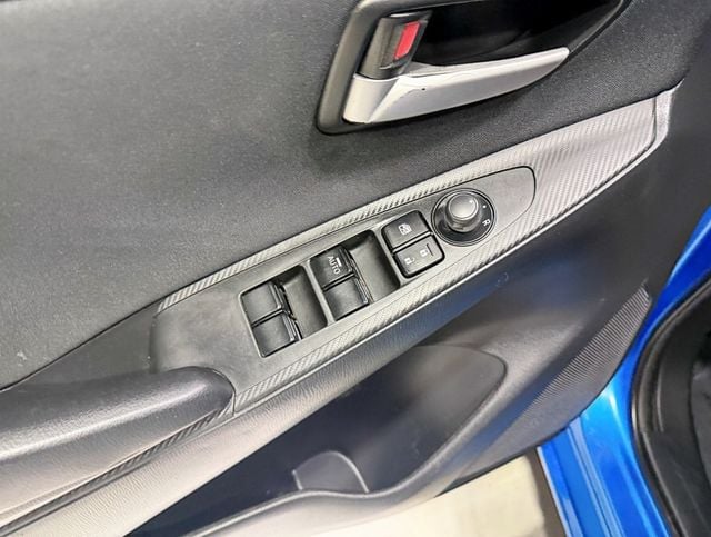 2020 Toyota Yaris Sedan LE Automatic - 22942418 - 22