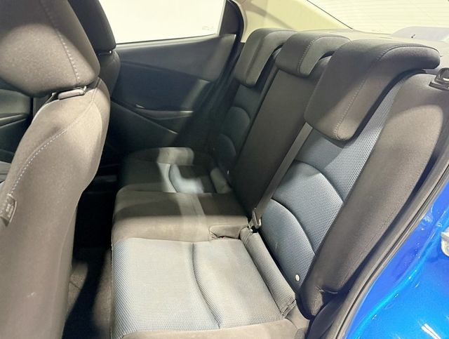 2020 Toyota Yaris Sedan LE Automatic - 22942418 - 24