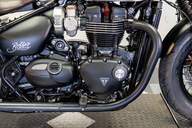 2020 TRIUMPH BONNEVILLE BOBBER ABS NICE UPGRADES!!! - 22939581 - 22