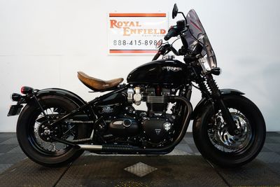 2020 TRIUMPH Bonneville Bobber Black ABS