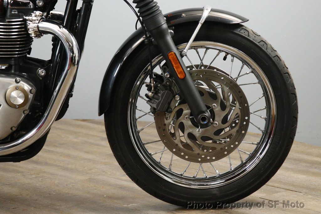 2020 Triumph Bonneville T120 Two Tone Includes Warranty - 23043603 - 13