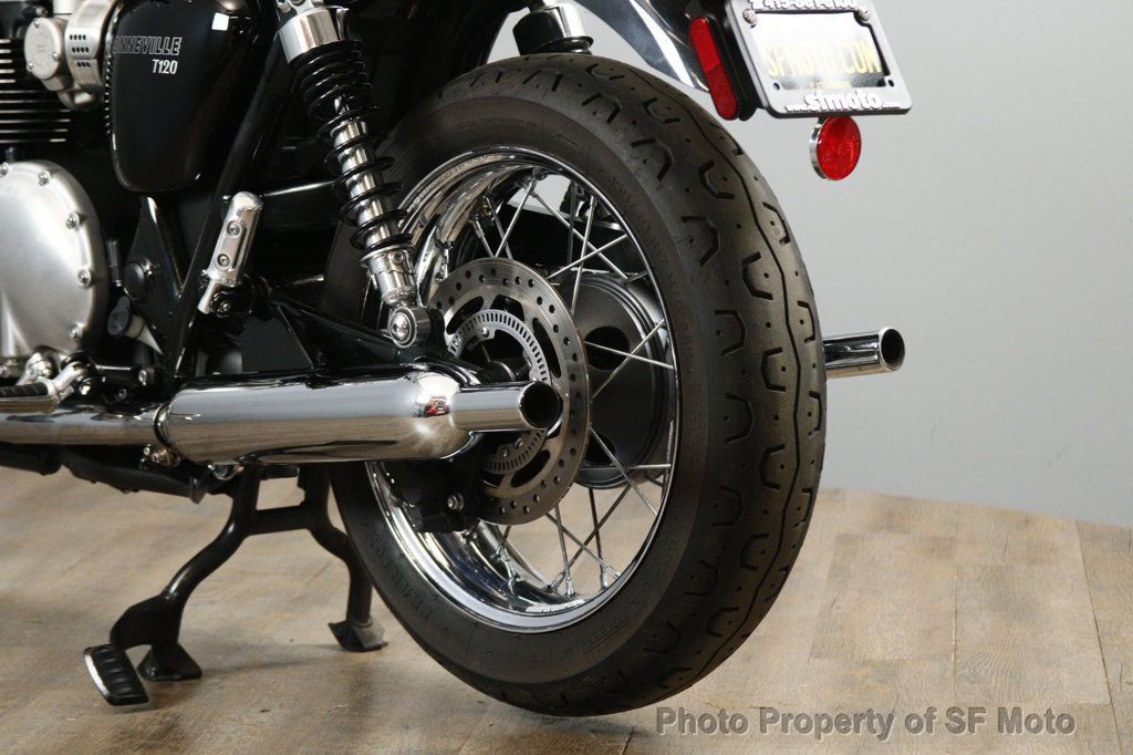 2020 Triumph Bonneville T120 Two Tone Includes Warranty - 23043603 - 19