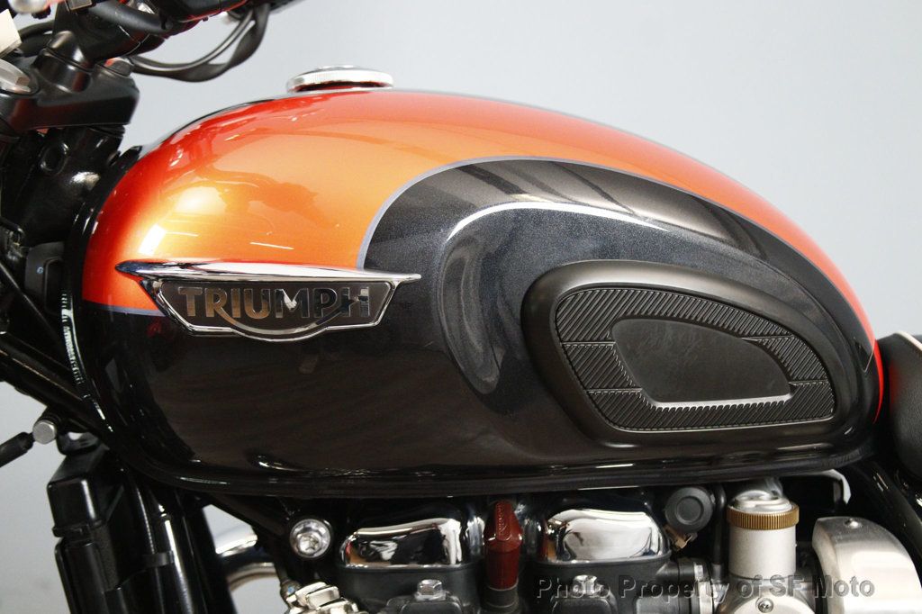 2020 Triumph Bonneville T120 Two Tone Includes Warranty - 23043603 - 35
