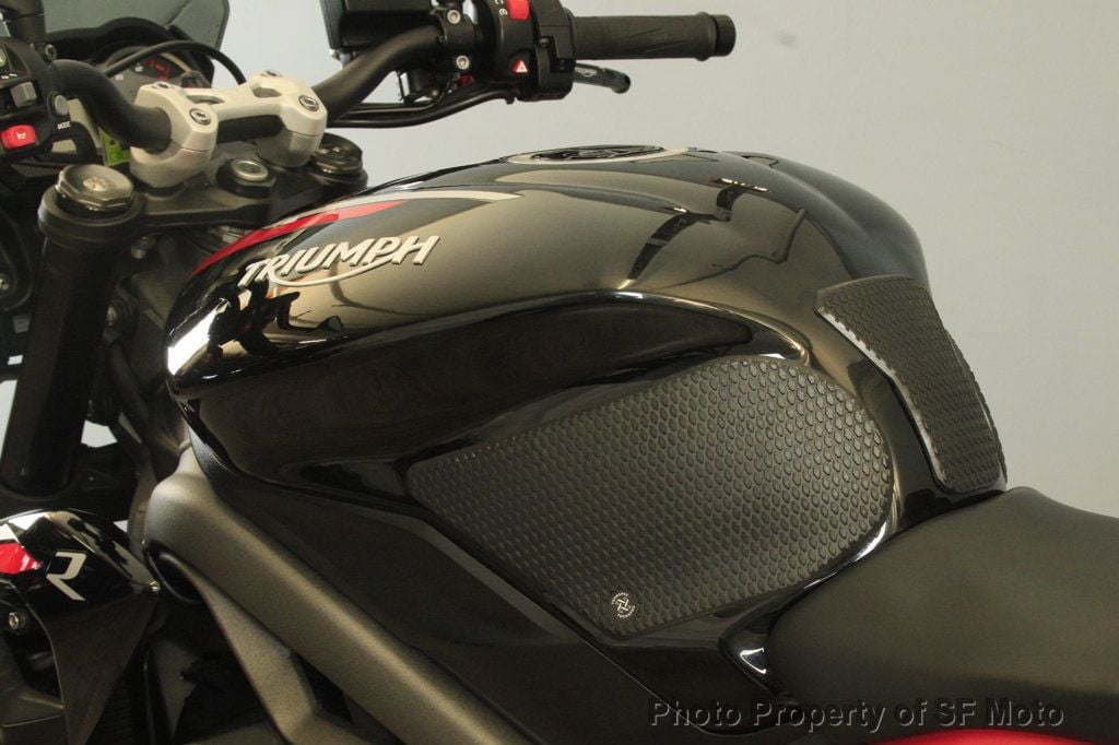 2020 Triumph Street Triple R Includes Warranty! - 22630774 - 35