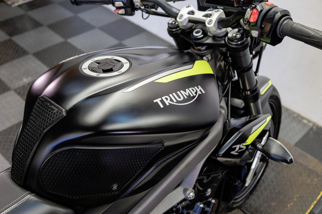 2020 TRIUMPH STREET TRIPLE RS NAKED SPORT BIKE!! - 22950387 - 13