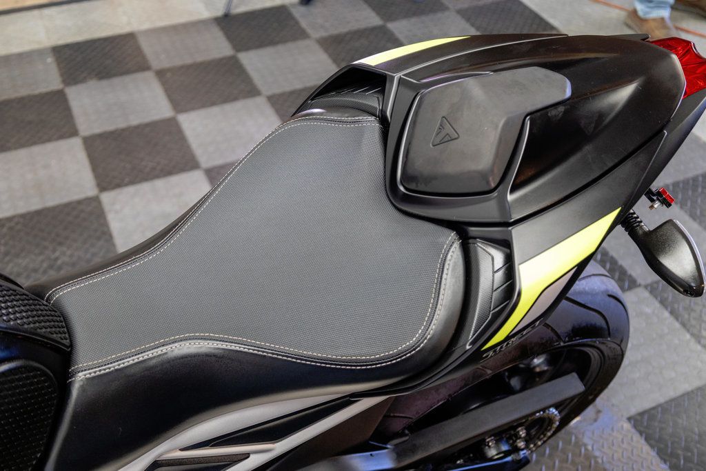 2020 TRIUMPH STREET TRIPLE RS NAKED SPORT BIKE!! - 22950387 - 14