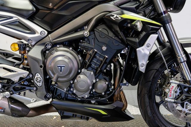 2020 TRIUMPH STREET TRIPLE RS NAKED SPORT BIKE!! - 22950387 - 20