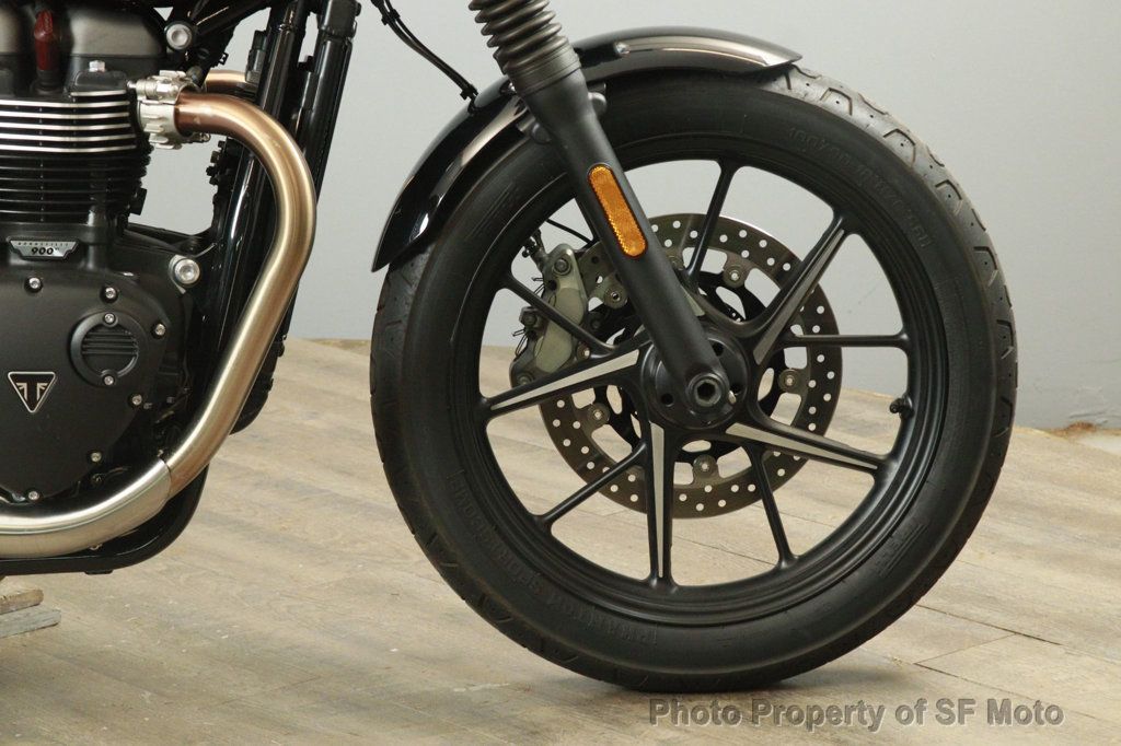 2020 Triumph Street Twin One Owner, 695 Miles - 23000964 - 13