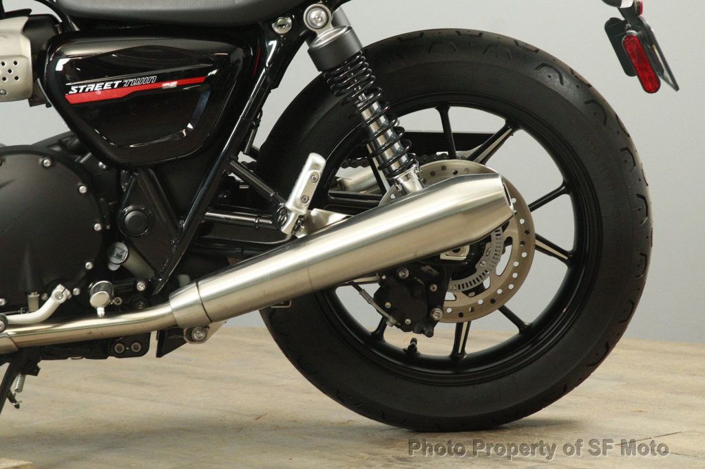 2020 Triumph Street Twin One Owner, 695 Miles - 23000964 - 17