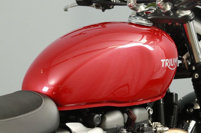2020 Triumph Street Twin One Owner, 695 Miles - 23000964 - 36