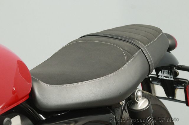 2020 Triumph Street Twin One Owner, 695 Miles - 23000964 - 39