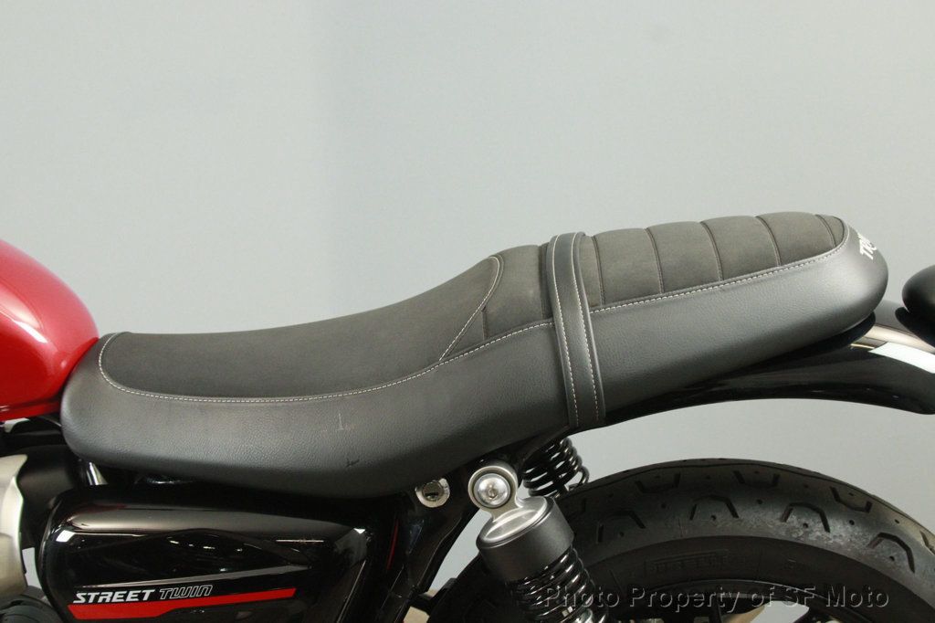 2020 Triumph Street Twin One Owner, 695 Miles - 23000964 - 41