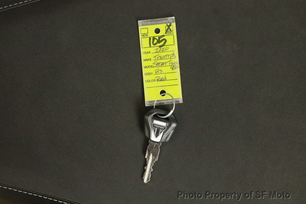 2020 Triumph Street Twin One Owner, 695 Miles - 23000964 - 52