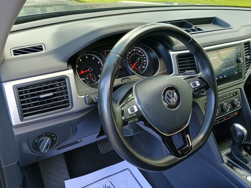 2020 Volkswagen Atlas 2.0T SE w/Technology FWD - 22921286 - 17
