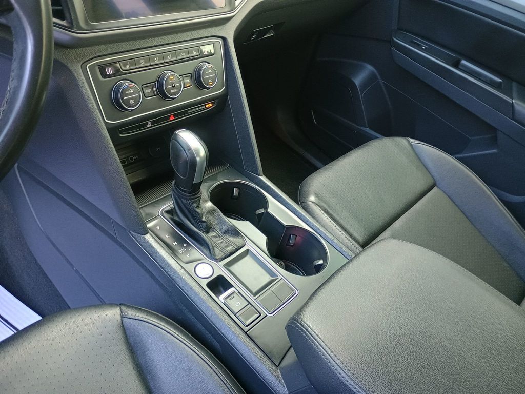 2020 Volkswagen Atlas 2.0T SE w/Technology FWD - 22921286 - 25