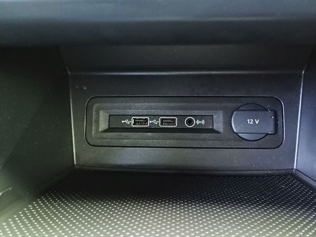 2020 Volkswagen Atlas 2.0T SE w/Technology FWD - 22921286 - 26