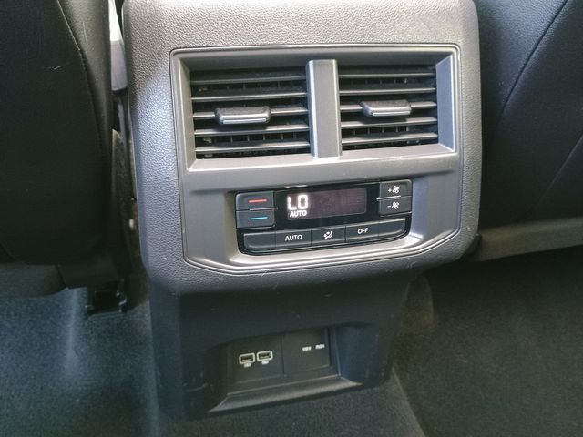 2020 Volkswagen Atlas 2.0T SE w/Technology FWD - 22921286 - 31