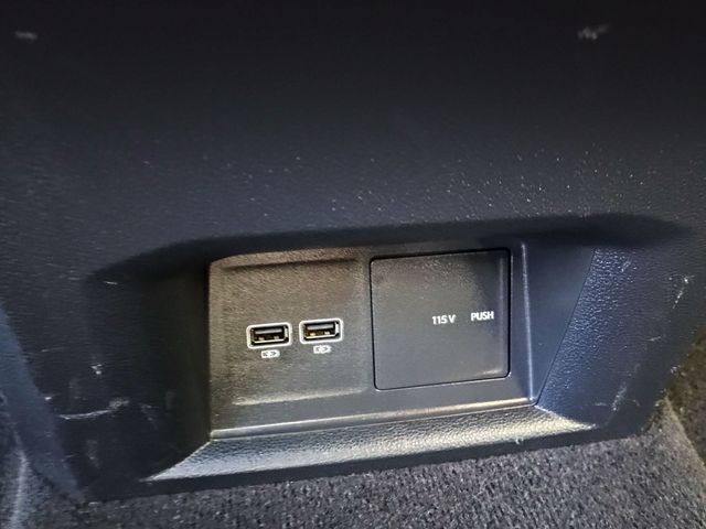 2020 Volkswagen Atlas 2.0T SE w/Technology FWD - 22921286 - 32