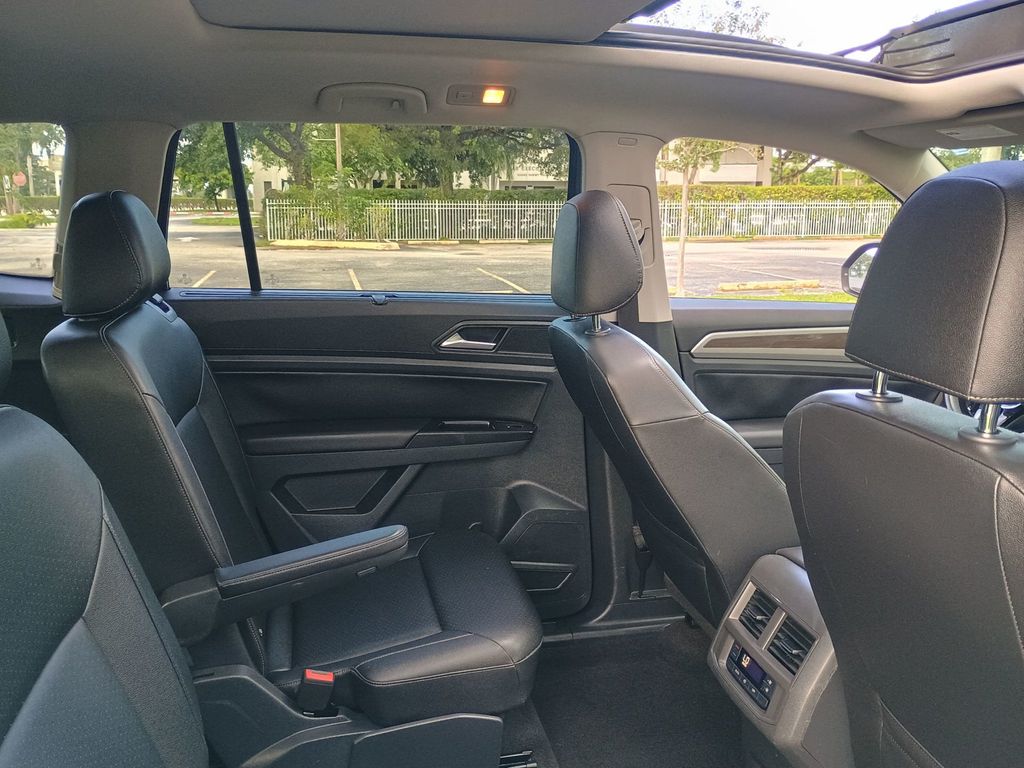 2020 Volkswagen Atlas 2.0T SE w/Technology FWD - 22921286 - 38