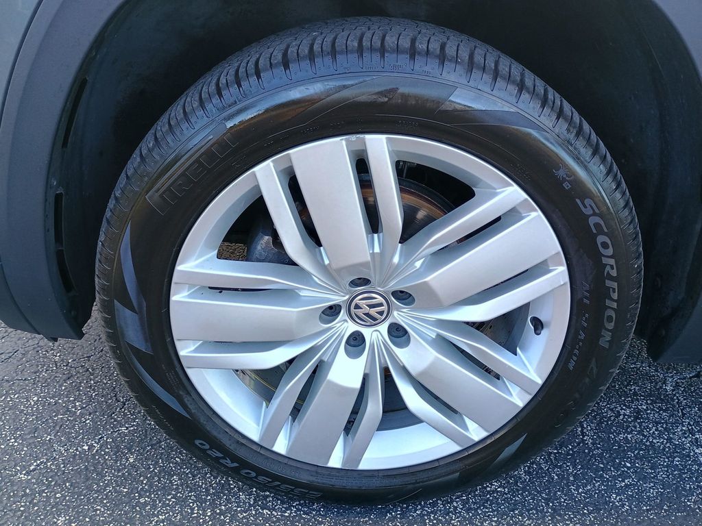 2020 Volkswagen Atlas 2.0T SE w/Technology FWD - 22921286 - 50