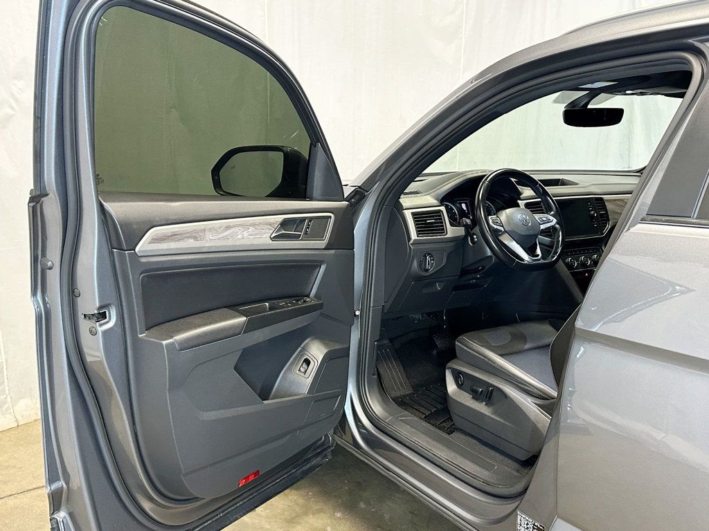2020 Volkswagen Atlas Cross Sport 2.0T SE 4MOTION - 23043600 - 17