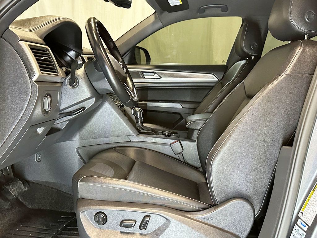 2020 Volkswagen Atlas Cross Sport 2.0T SE 4MOTION - 23043600 - 19