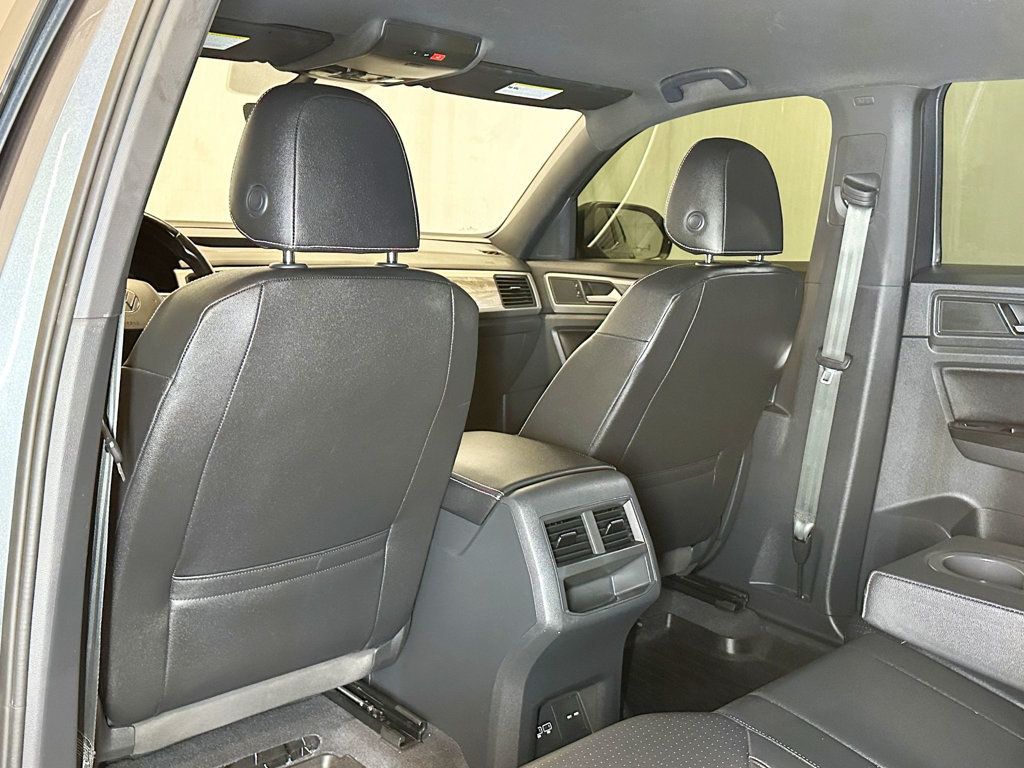 2020 Volkswagen Atlas Cross Sport 2.0T SE 4MOTION - 23043600 - 35