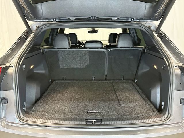 2020 Volkswagen Atlas Cross Sport 2.0T SE 4MOTION - 23043600 - 39