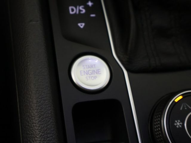 2020 Volkswagen Atlas Cross Sport 3.6L V6 SEL Premium R-Line 4MOTION - 22948372 - 48