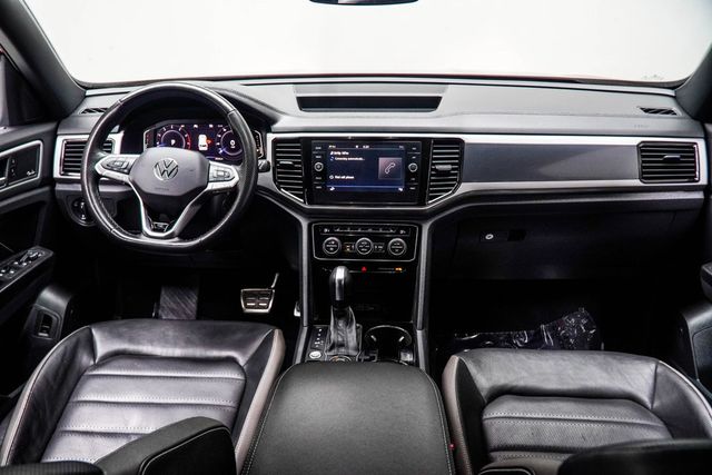 2020 Volkswagen Atlas Cross Sport 3.6L V6 SEL Premium R-Line 4MOTION's photo