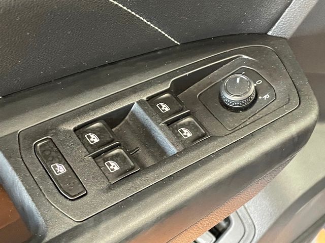 2020 Volkswagen Atlas Cross Sport 3.6L V6 SEL R-Line 4MOTION - 23013555 - 14