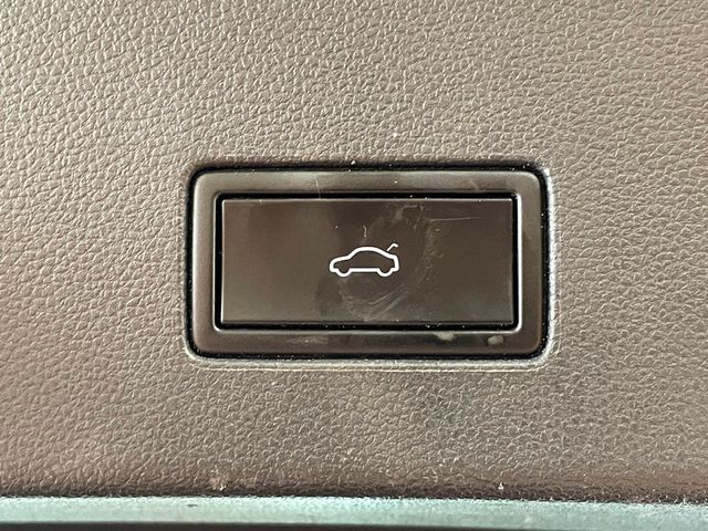 2020 Volkswagen Atlas Cross Sport 3.6L V6 SEL R-Line 4MOTION - 23013555 - 19