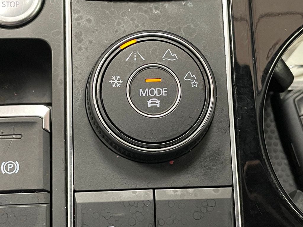 2020 Volkswagen Atlas Cross Sport 3.6L V6 SEL R-Line 4MOTION - 23013555 - 29