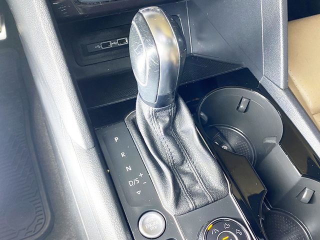 2020 Volkswagen Atlas Cross Sport 3.6L V6 SEL R-Line 4MOTION - 22994958 - 39