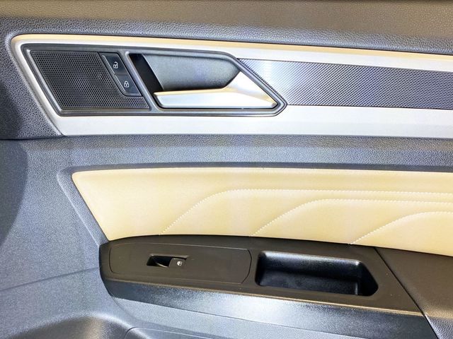 2020 Volkswagen Atlas Cross Sport 3.6L V6 SEL R-Line 4MOTION - 22994958 - 47