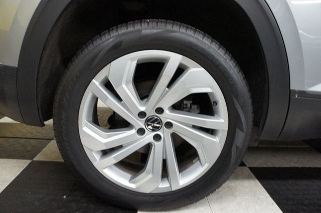 2020 Volkswagen Atlas Cross Sport Stunning, Previously pampered, Immaculate! - 22723950 - 13