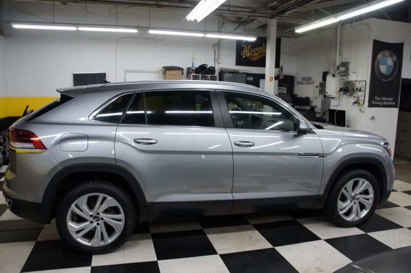2020 Volkswagen Atlas Cross Sport SEL photo 15