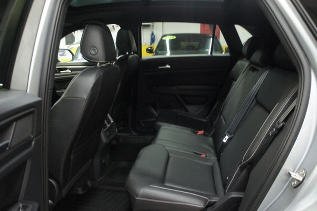 2020 Volkswagen Atlas Cross Sport Stunning, Previously pampered, Immaculate! - 22723950 - 8