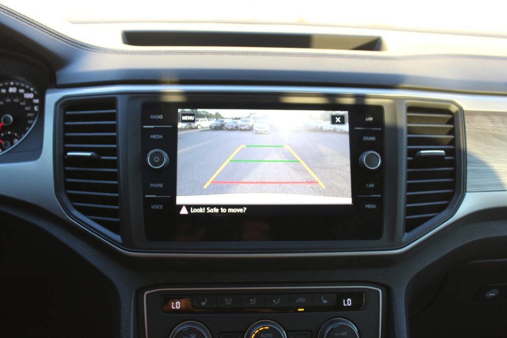 2020 Volkswagen Atlas Cross Sport V6 SE 4Motion AWD 4dr SUV w/Technology - 22916054 - 20