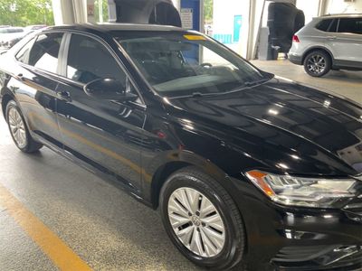 2020 Volkswagen Jetta - 3VWCB7BU3LM037123