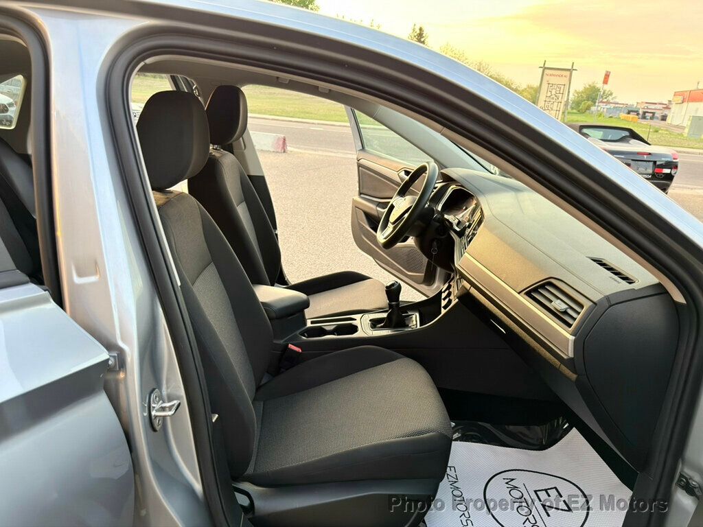 2020 Volkswagen Jetta ONE OWNER--MANUAL TRANS! CERTIFIED! - 23035024 - 17