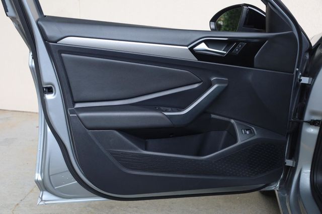 2020 Volkswagen Jetta R-Line - 23050879 - 11