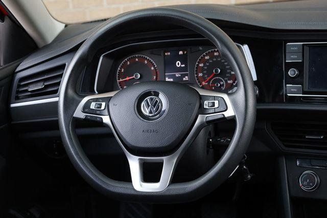 2020 Volkswagen Jetta S - 23025207 - 25