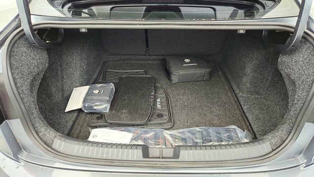 2020 Volkswagen Jetta S Automatic with Driver Assistance Package - 22958136 - 20