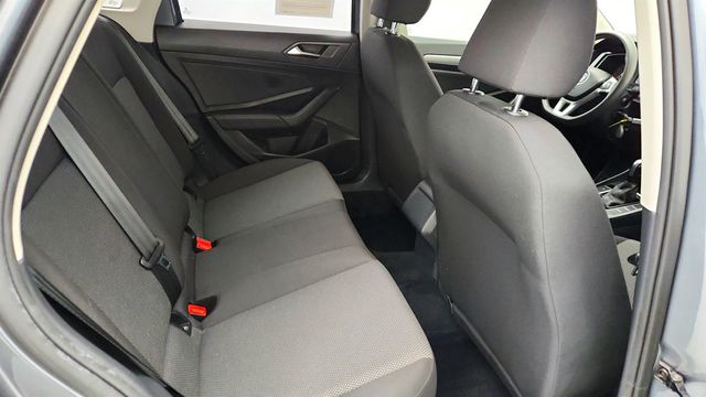 2020 Volkswagen Jetta S Automatic with Driver Assistance Package - 22958136 - 21