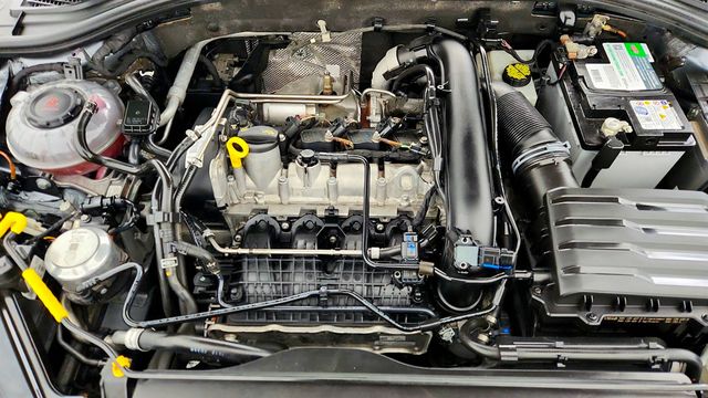 2020 Volkswagen Jetta S Automatic with Driver Assistance Package - 22958136 - 25